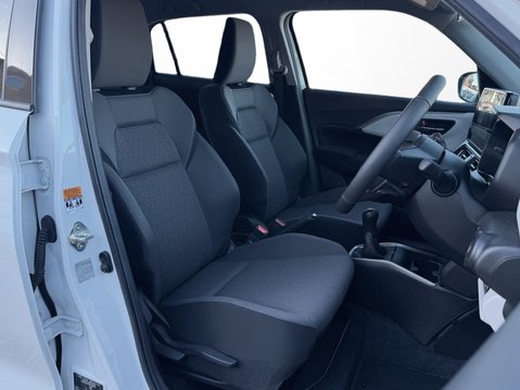Suzuki Swift 1.2 Mild Hybrid Ultra 5dr 17