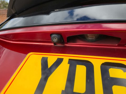 Honda Civic 1.8 Civic i-VTec SR Auto 5dr 25
