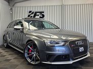 Audi RS4 4.2 FSI V8 Estate 5dr Petrol S Tronic quattro Euro 5 (450 ps) 34