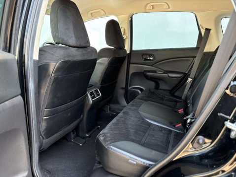 Honda CR-V 2.0 CR-V SR i-VTec Auto 4WD 5dr 44