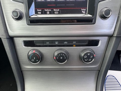 Volkswagen Golf 1.4 TSI BlueMotion Tech SE Euro 5 (s/s) 5dr 24