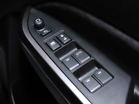 Suzuki Vitara 1.4 Boosterjet Mild Hybrid Ultra 5dr 28