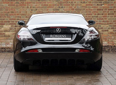 Mercedes-Benz SLR McLaren 15