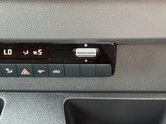 Mercedes-Benz Sprinter AUTO MWB L2H2 High Roof 315 Pro Air Con Camera EURO 6 38
