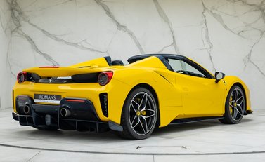 Ferrari 488 Pista Spider 6