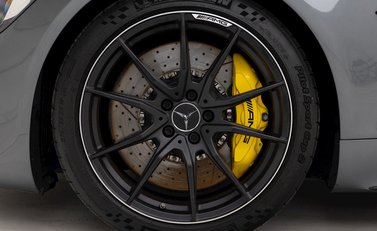 Mercedes-Benz AMG GT R GT R Premium 8
