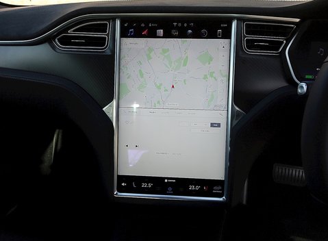 Tesla Model S S 90d 22