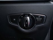 Mercedes-Benz CLS 2.9 CLS350d AMG Line (Premium Plus) Coupe 4dr Diesel G-Tronic 4MATIC Euro 6 22