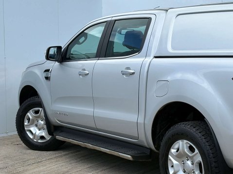 Ford Ranger 3.2 Ranger Limited Edition 4x4 Double Cab TDCi Auto 4WD 5dr 38