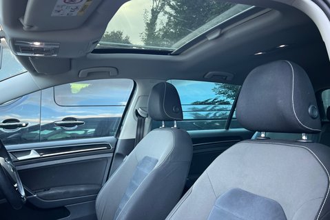 Volkswagen Golf GT EDITION TSI ACT BMT -£20 ROAD TAX - PANORAMIC SUNROOF 8