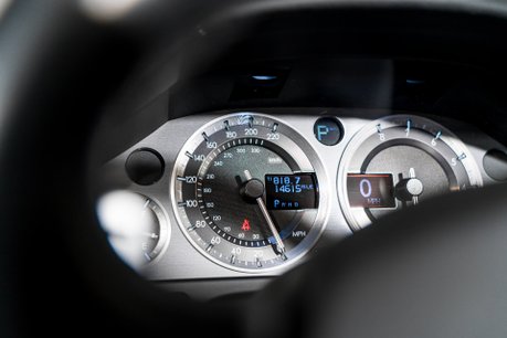 Aston Martin Virage V12 VOLANTE. 1 OF 388. COMPREHENSIVE ASTON HISTORY. CERAMICS. SPORTS SEATS 28