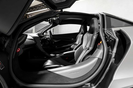 McLaren 720S V8 SSG. FULL MSH. CARBON PACK 1. CARBON INTERIOR. CERAMICS. LIFT. B & O. 16