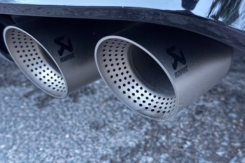 Volkswagen Golf R TSI 4MOTION DSG -AKRAPOVIC -PERFORMANCE PACK -CARBON LEATHER -HEATED S/W 4