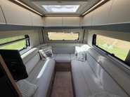 Auto-Trail V-Line 635 35 L4H2 STANDARD PV 17