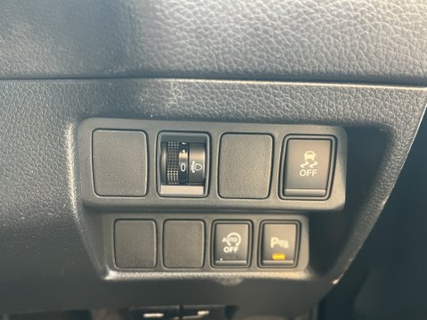 Nissan Qashqai DIG-T Acenta SUV 5dr Petrol Manual 2WD 14