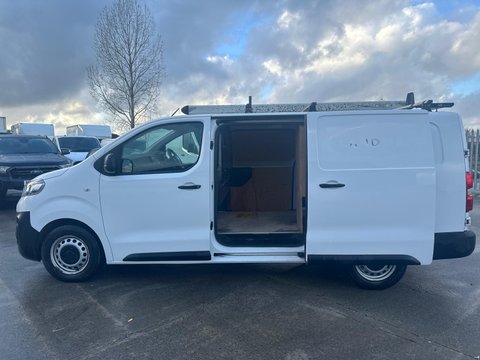 Vauxhall Vivaro L2H1 2900 EDITION S/S 4
