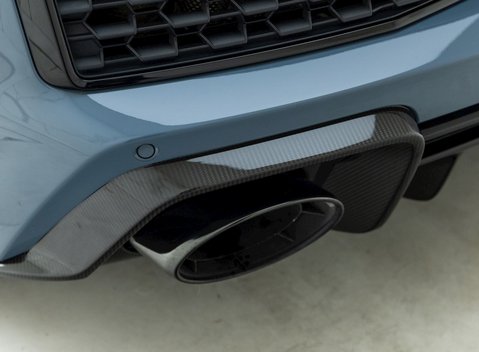 Audi R8 V10 Performance Carbon Black 25