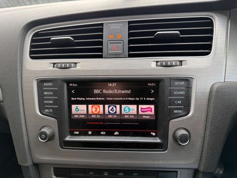 Volkswagen Golf 1.4 Golf SE TSi BlueMotion Technology 5dr 4