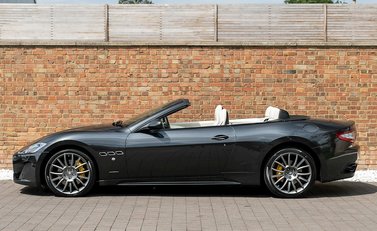 Maserati Grancabrio Sport 2