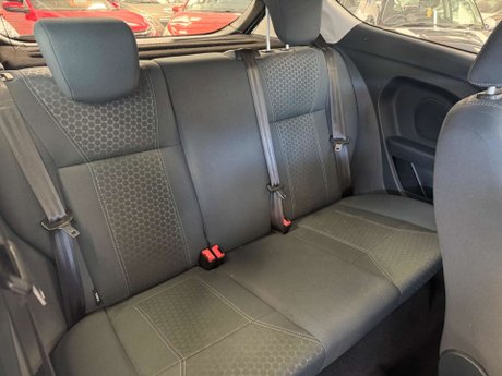 Ford Fiesta 1.25 Zetec 3dr 14