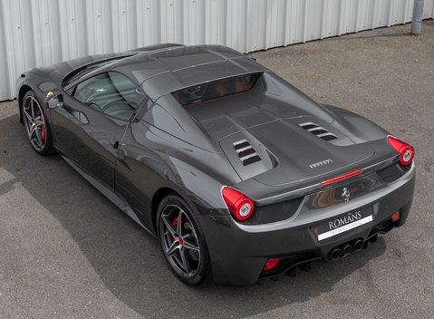 Ferrari 458 Spider 10