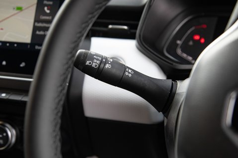 Renault Clio TECHNO TCE 17