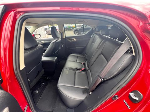Lexus CT 200H LUXURY 64