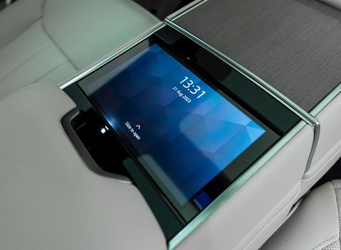 Land Rover Range Rover P530 First Edition 16