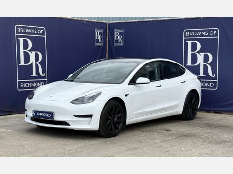 Tesla Model 3 Saloon 4dr Electric Auto RWD (241 bhp) 9