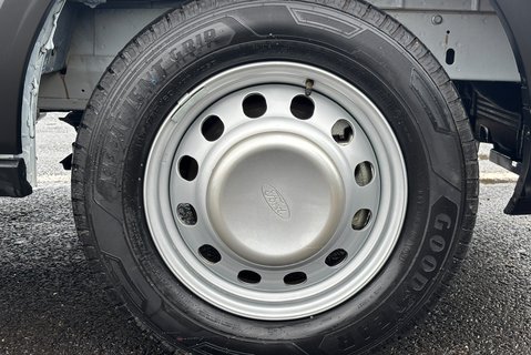 Ford Transit 470 Drw L2 130 ps Leader 3 Way Tipper 31