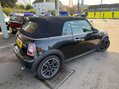 Mini Convertible 2.0 Cooper D Auto Euro 5 2dr 5