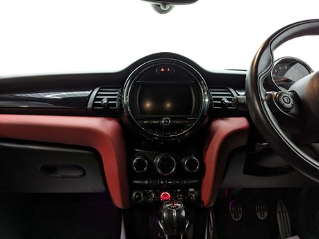 Mini Hatch Hatch 2.0 Cooper S Euro 6 (s/s) 5dr 82