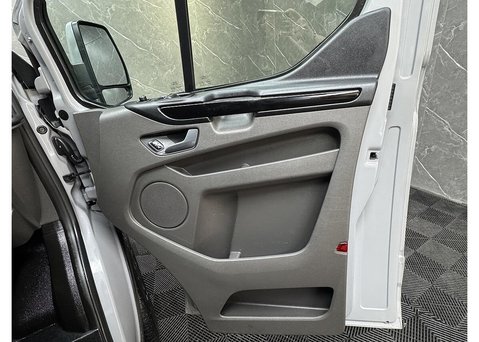 Ford Transit Custom 2.0 280 EcoBlue Limited Panel Van 5dr Diesel Auto L1 H1 Euro 6 (s/s) (130 p 30