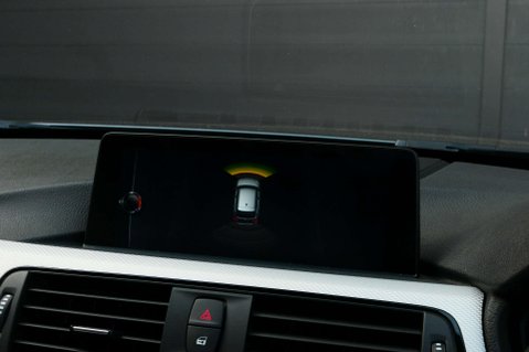 BMW 3 Series 3.0 330d M Sport Auto 5dr 25