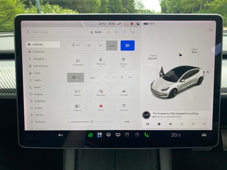 Tesla Model 3 (Dual Motor) Long Range Auto 4WDE 4dr 66