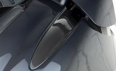 McLaren 720S Performance 26