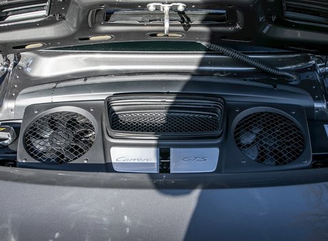 Porsche 911 (991) Carrera GTS 30