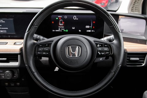 Honda Honda E ADVANCE 21