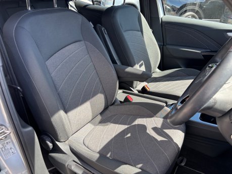 Volkswagen ID.3 Pro 59kWh Match Hatchback 5dr Electric Auto (204 ps) 19
