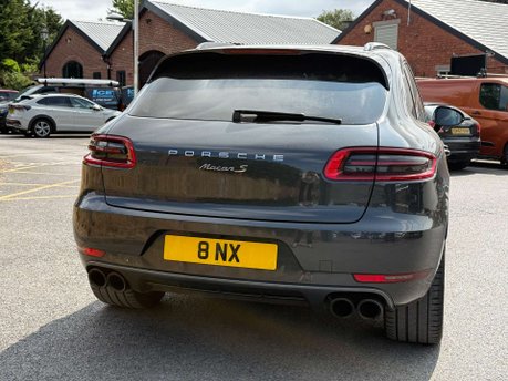 Porsche Macan 3.0 Macan S D Semi-Auto 4WD 5dr 22