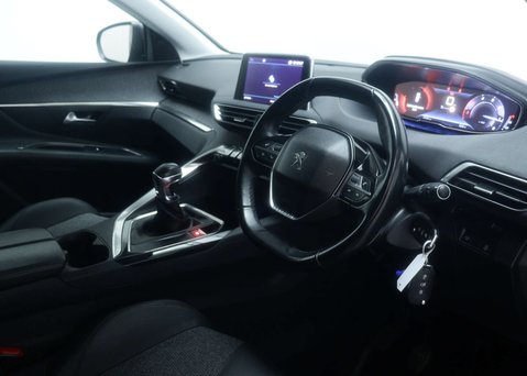 Peugeot 3008 1.5 3008 Allure Blue HDi S/S 5dr 35