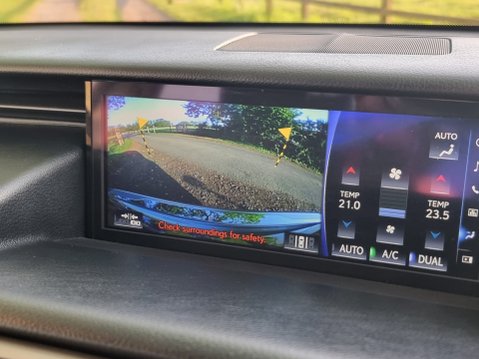 Lexus Is 300H PREMIER 45