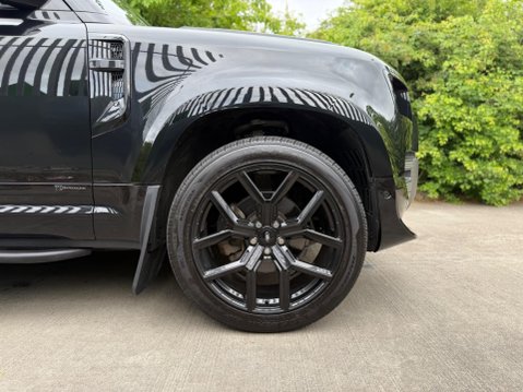 Land Rover Defender 3.0 D250 MHEV X-Dynamic S Auto 4WD Euro 6 (s/s) 3dr 22