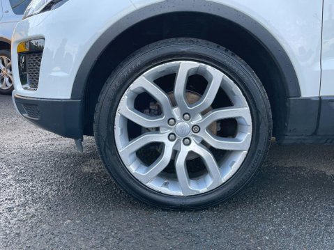 Land Rover Range Rover Evoque 2.0 eD4 SE FWD Euro 6 (s/s) 5dr 8