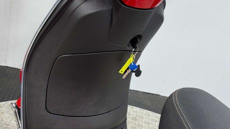 Piaggio Vespa 2013 6K NEW MOT 2 STROKE 50CC LEARNER BIKE CLEAN EXAMPLE 26