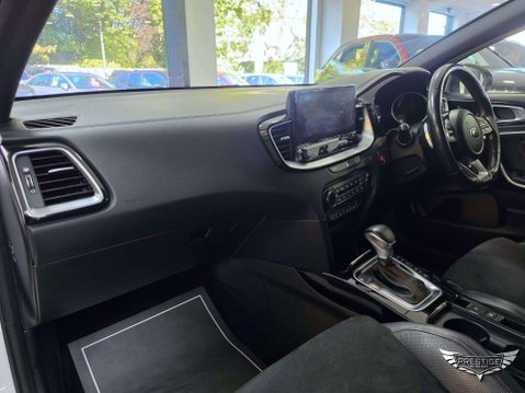 Kia Pro Ceed 1.6 T-GDi GT Shooting Brake DCT Euro 6 (s/s) 5dr 29