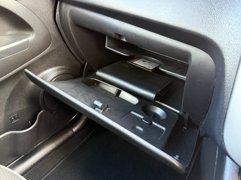 Kia Venga 2 ECODYNAMICS **RESERVED** 37