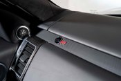Land Rover Range Rover Sport SVR CARBON EDITION. DEPLOYABLE SIDE STEPS. MATRIX LEDs. CARBON FIBRE ENGINE BAY 45