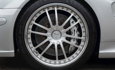 Mercedes-Benz CLK DTM AMG 10