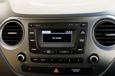 Hyundai i10 SE 17